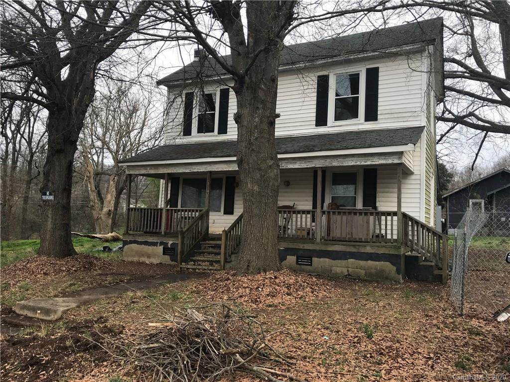403 Gillespie Street - Photo 1