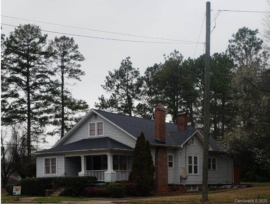 616 Garrison Boulevard - Photo 1