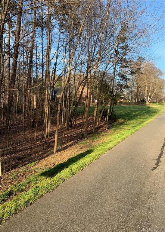 5550 Dogwood Boulevard - Photo 1