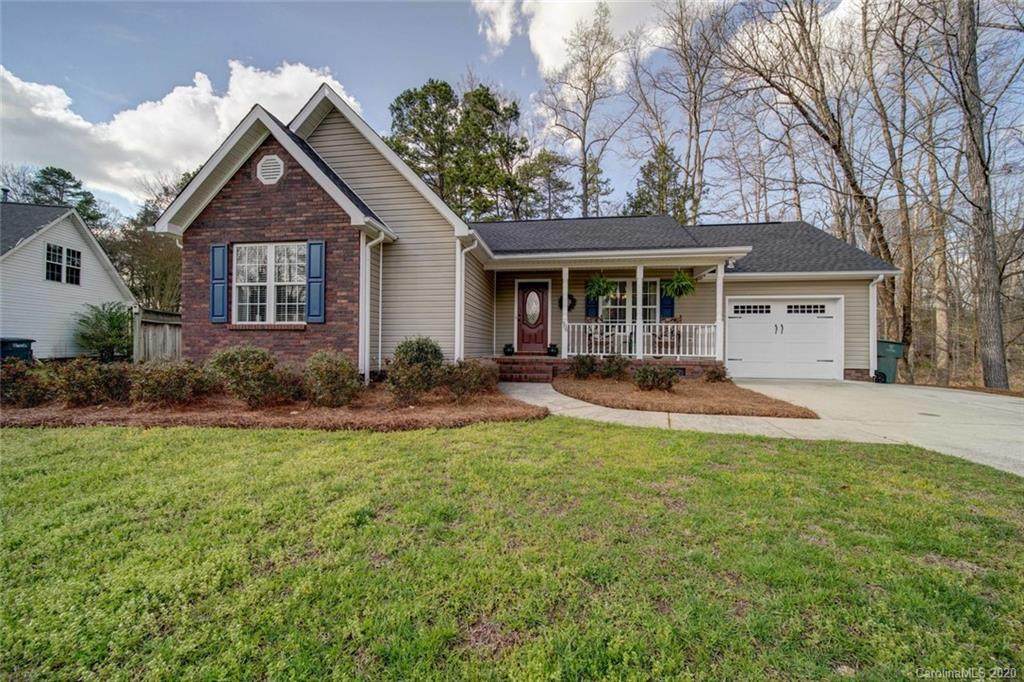 986 Fox Run Circle - Photo 1