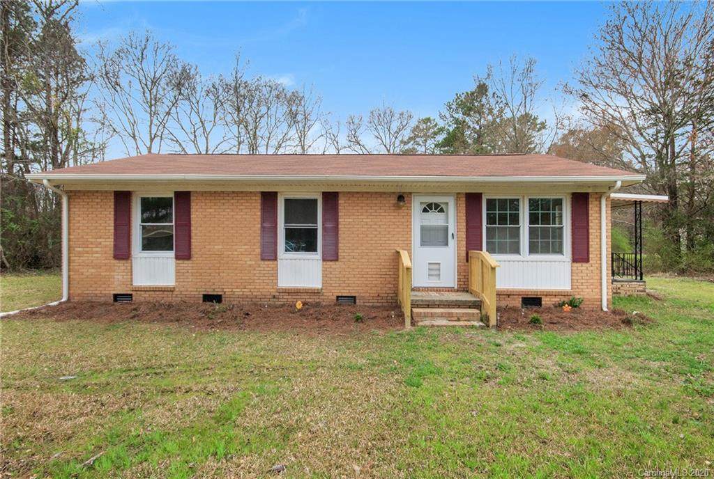 976 Ten Oaks Drive - Photo 1