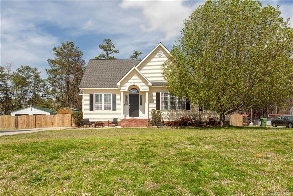 2017 Hunters Ridge Road - Photo 1
