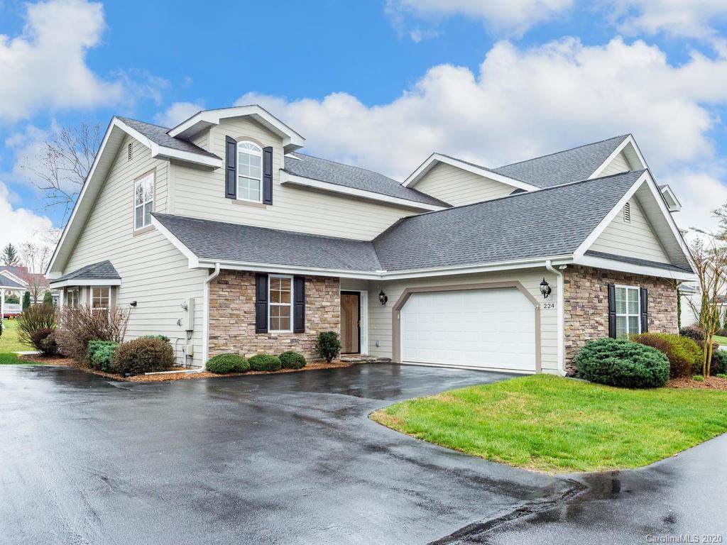 224 Towne Place Drive - Photo 1