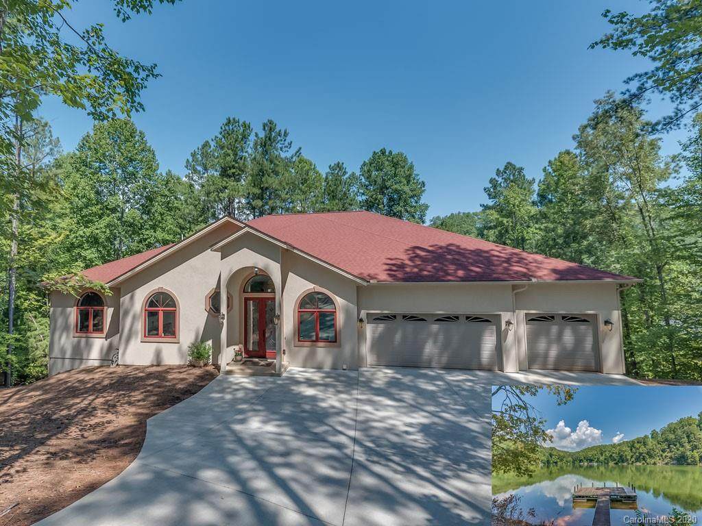 940 Hawk Ridge Drive - Photo 1