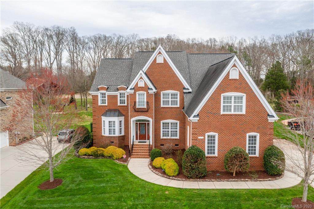 505 Five Leaf Lane - Photo 1