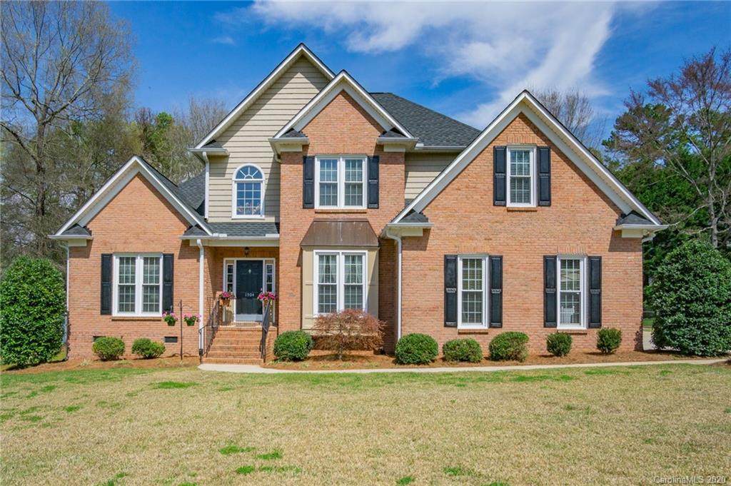 1504 Worthington Crossing - Photo 1