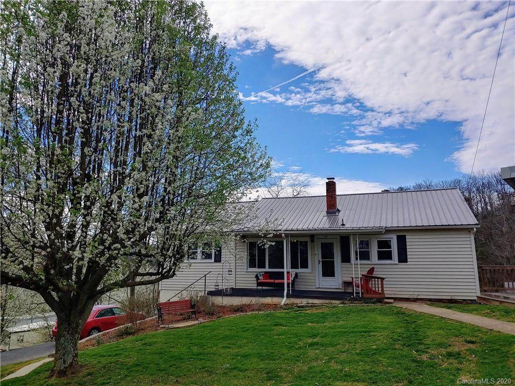 137 Thompson Cove Road - Photo 1