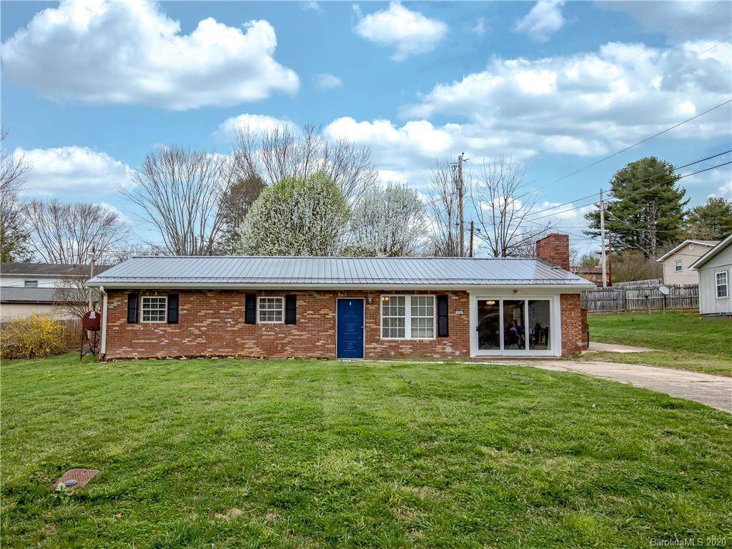 30 Meadow Road - Photo 1