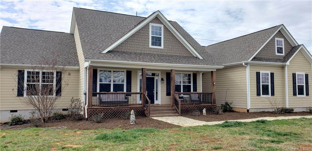 8 Nader Avenue - Photo 1