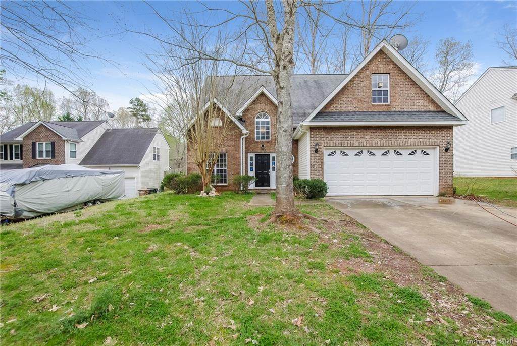 216 Leafmore Court - Photo 1