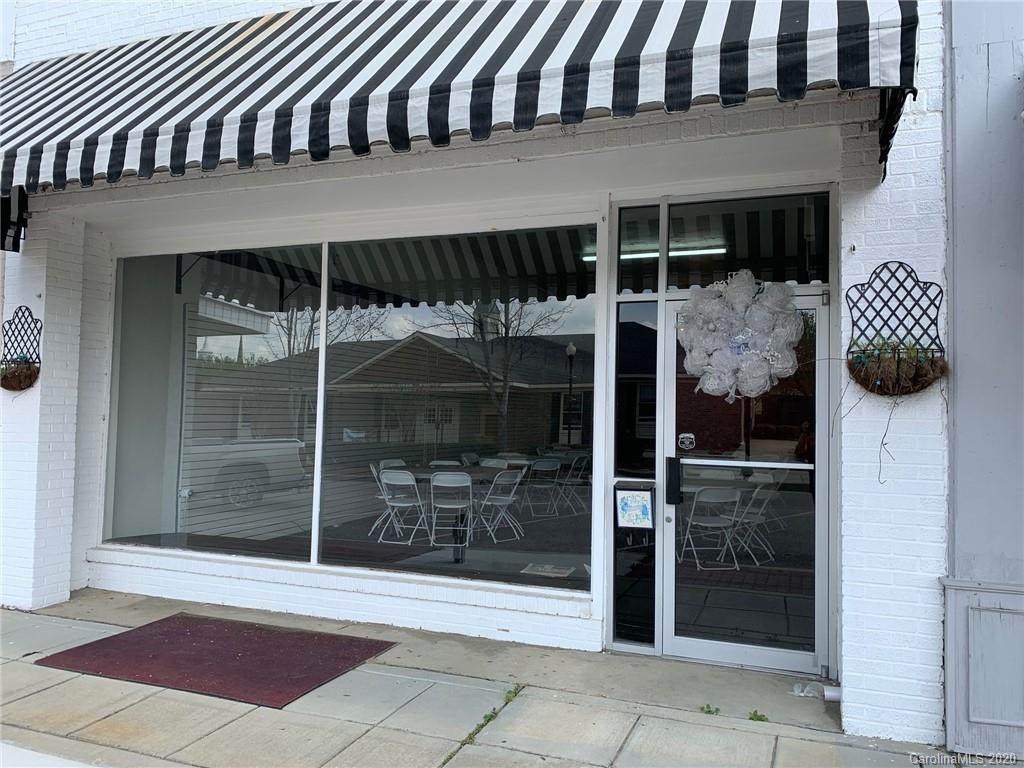 116 Hampton Street - Photo 1