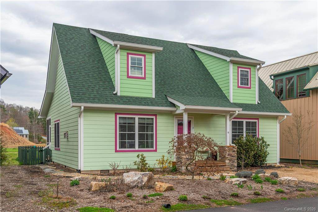 9 Verde Drive - Photo 1