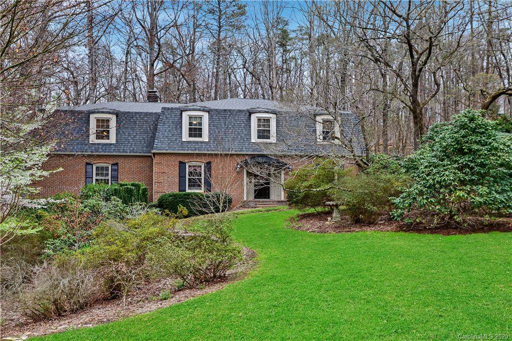 87 Oakwood Drive - Photo 1