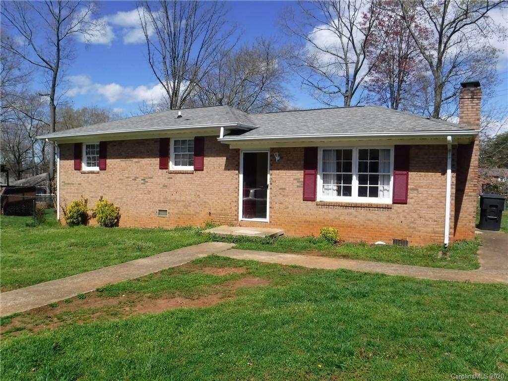 216 Old Castle Lane - Photo 1
