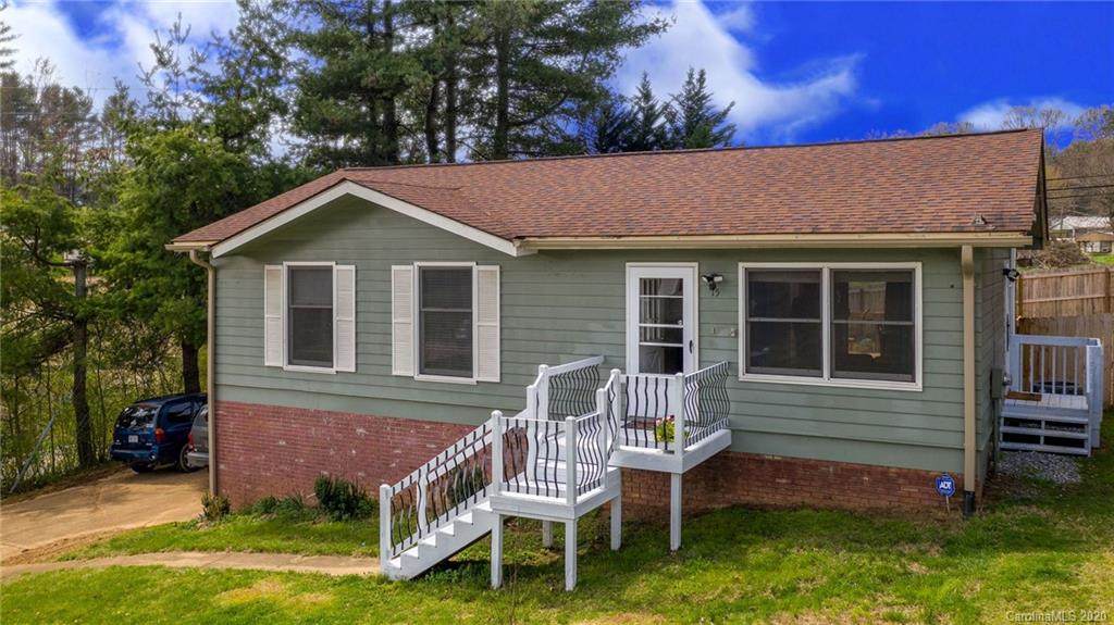 15 Cresthaven Drive - Photo 1