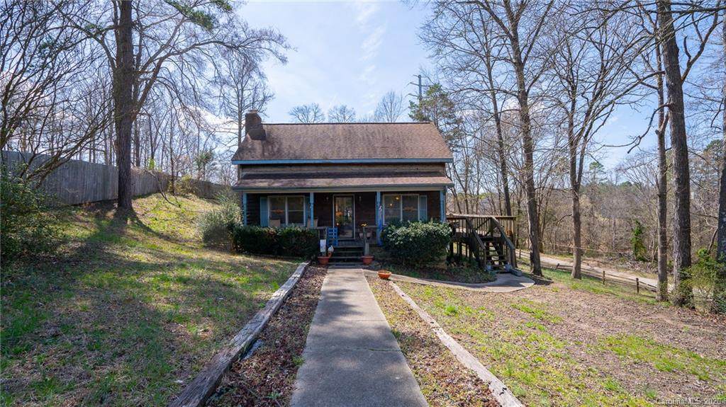 2580 Centergrove Road - Photo 1