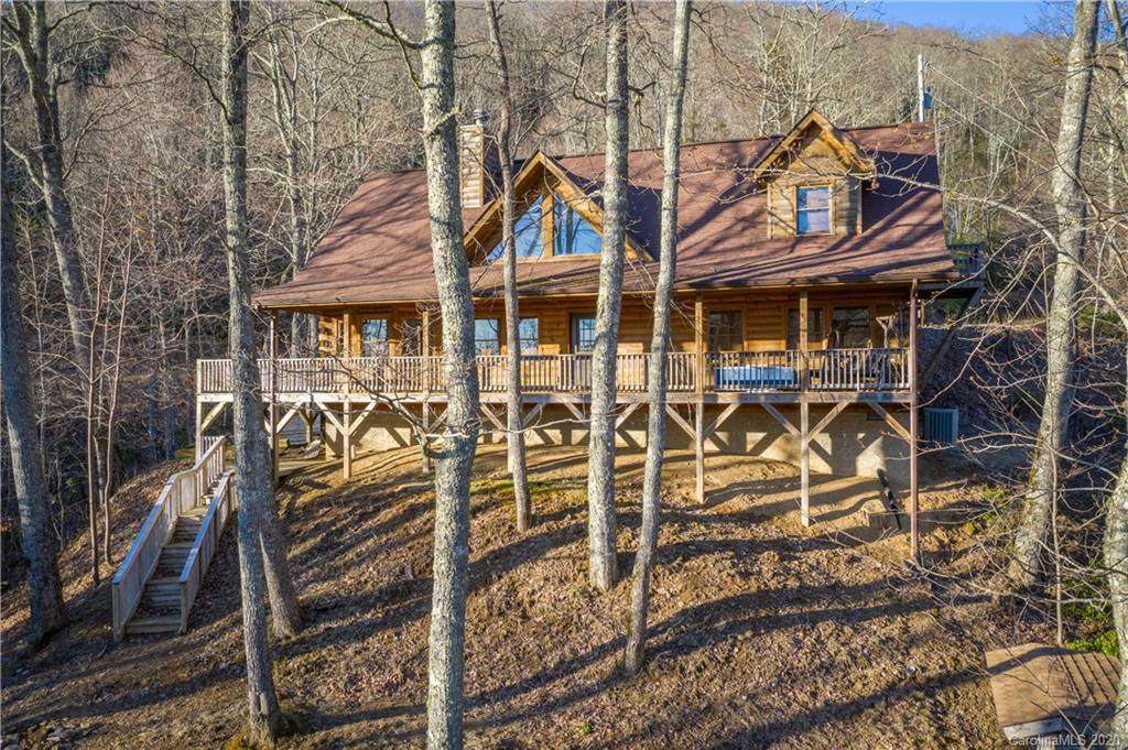 111 Grandpa Lane - Photo 1