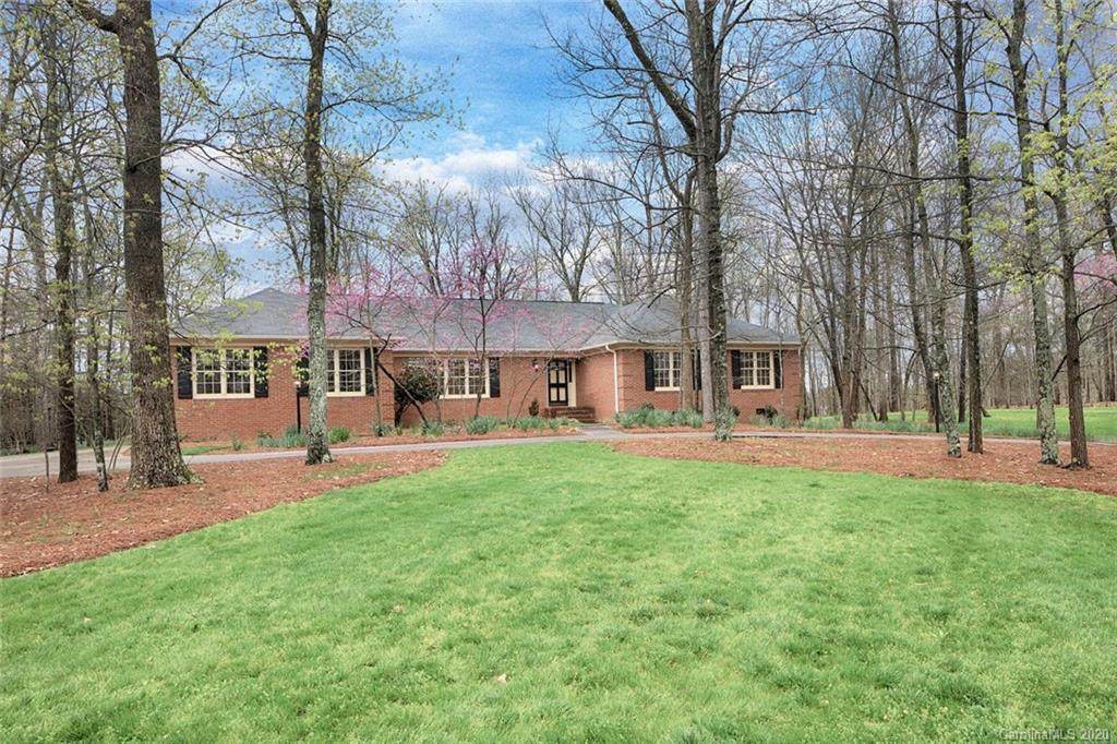 1601 Dennbriar Drive - Photo 1
