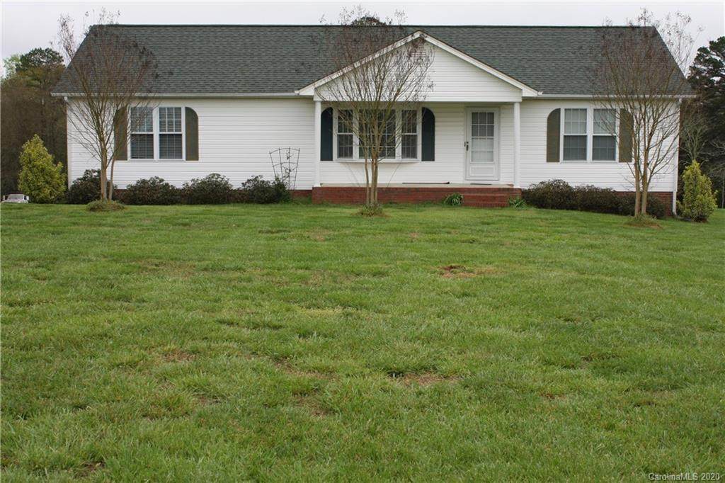 1095 Lawrence Road - Photo 1