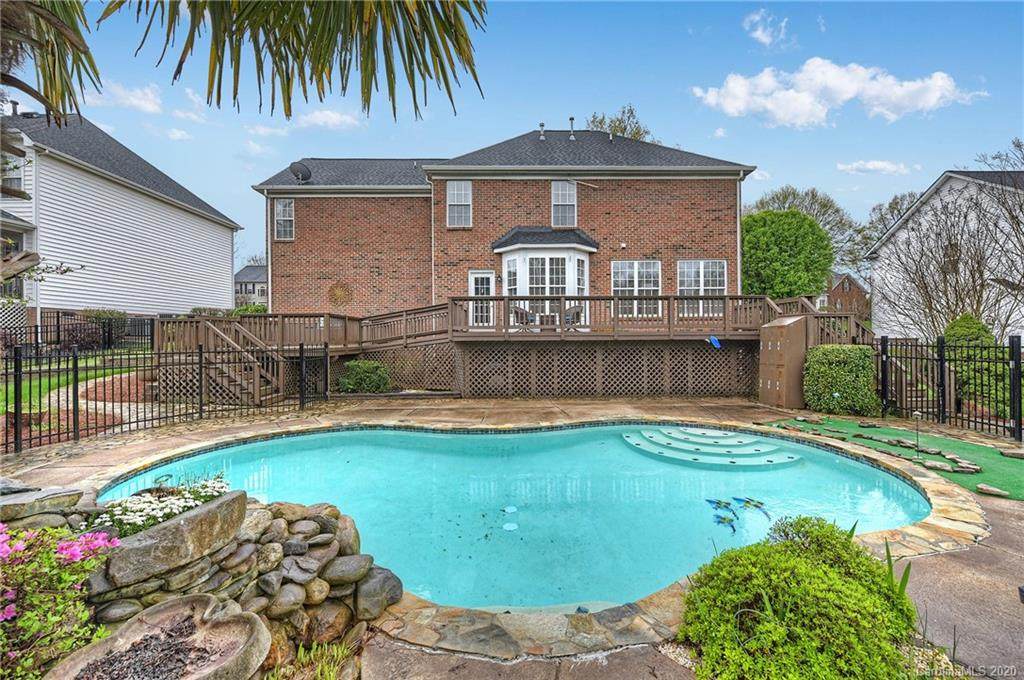 8023 Glamorgan Lane - Photo 1