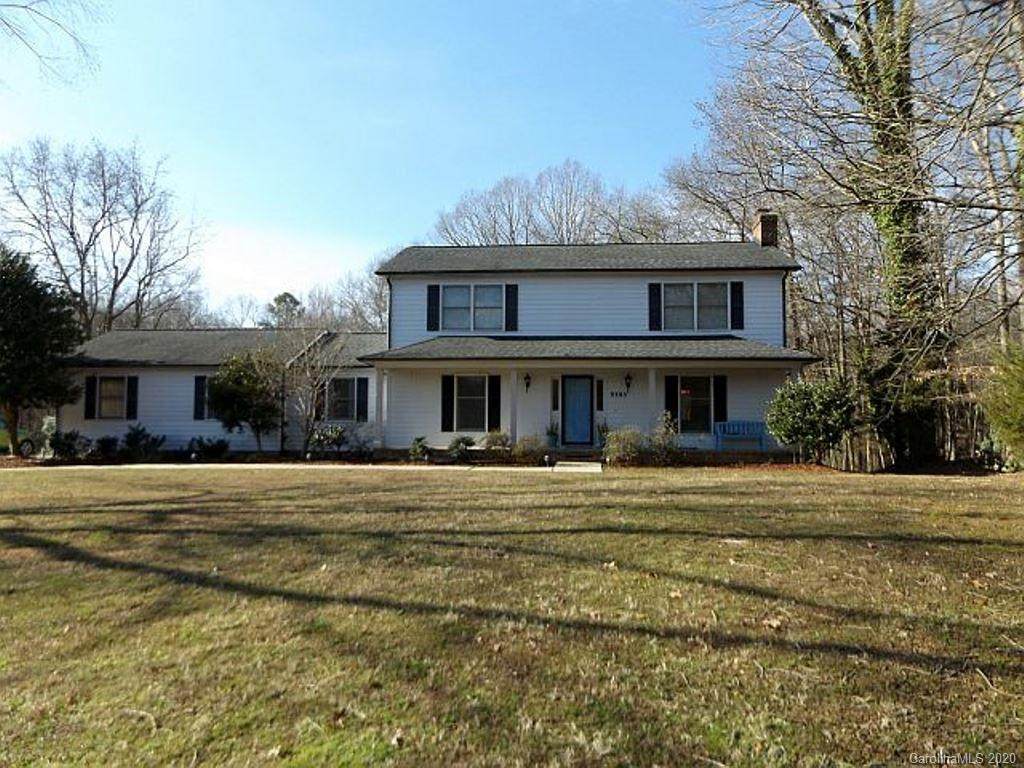 9395 Horseshoe Circle - Photo 1