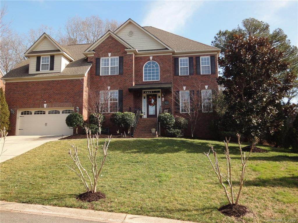109 Millwood Drive - Photo 1
