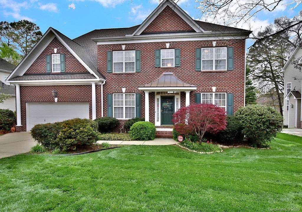 561 Ambergate Place - Photo 1