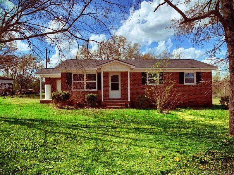 1036 Coon Creek Road - Photo 1
