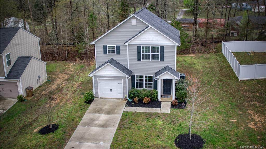 182 Valerie Drive - Photo 1