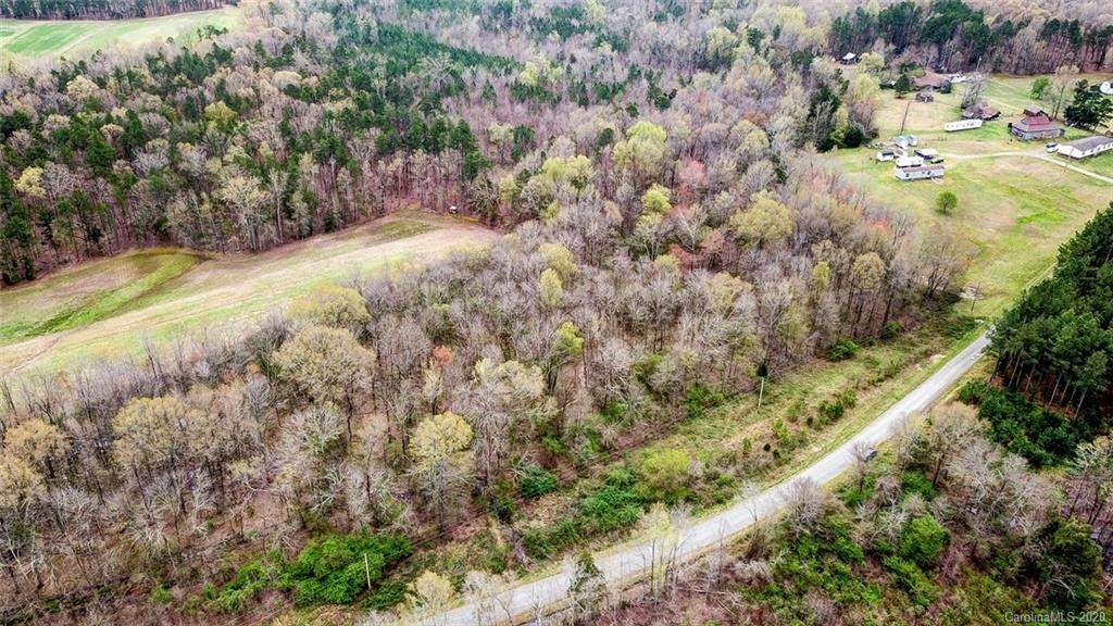 3201 Pickens Road - Photo 1