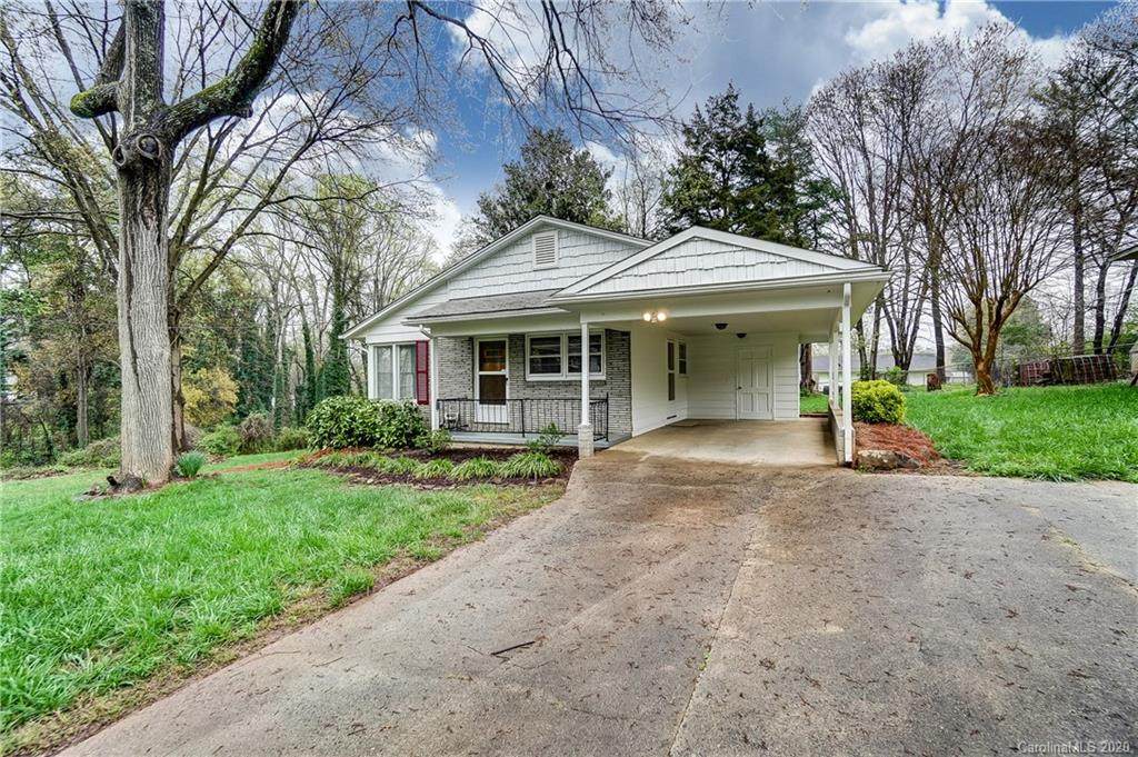 1100 Green Circle Drive - Photo 1