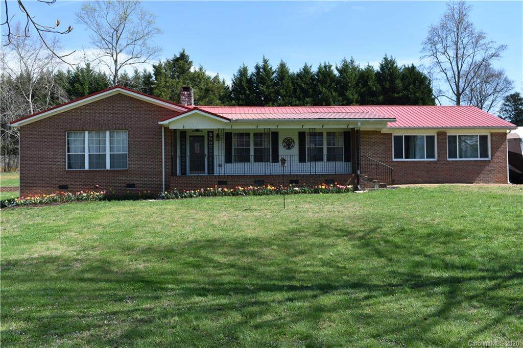 144 Woodfield Drive - Photo 1 144 Woodfield Drive - Photo 1