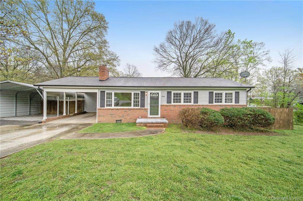 5940 Princeton Avenue - Photo 1