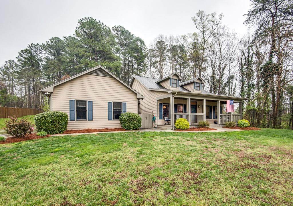 1355 Kensington Circle - Photo 1