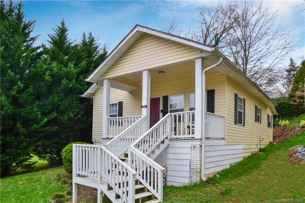 121 Fleming Avenue - Photo 1