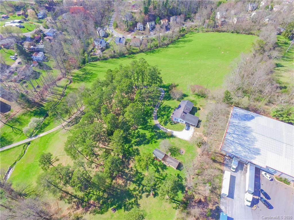 100 Woodland Drive - Photo 1