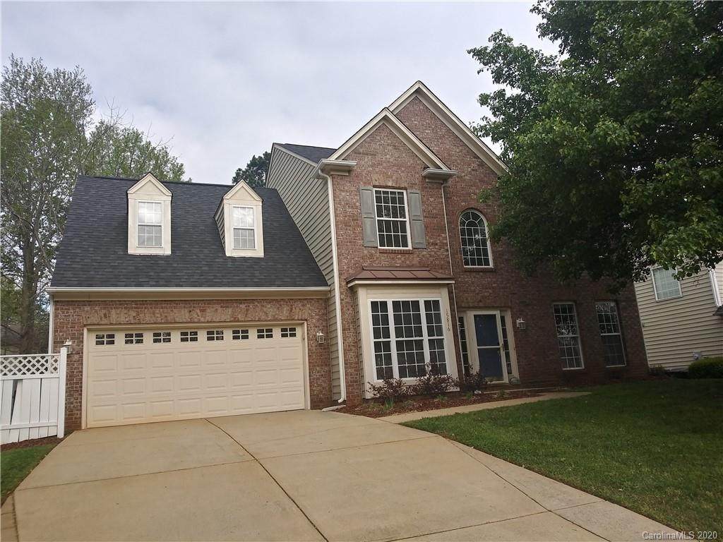 15816 Gathering Oaks Drive - Photo 1