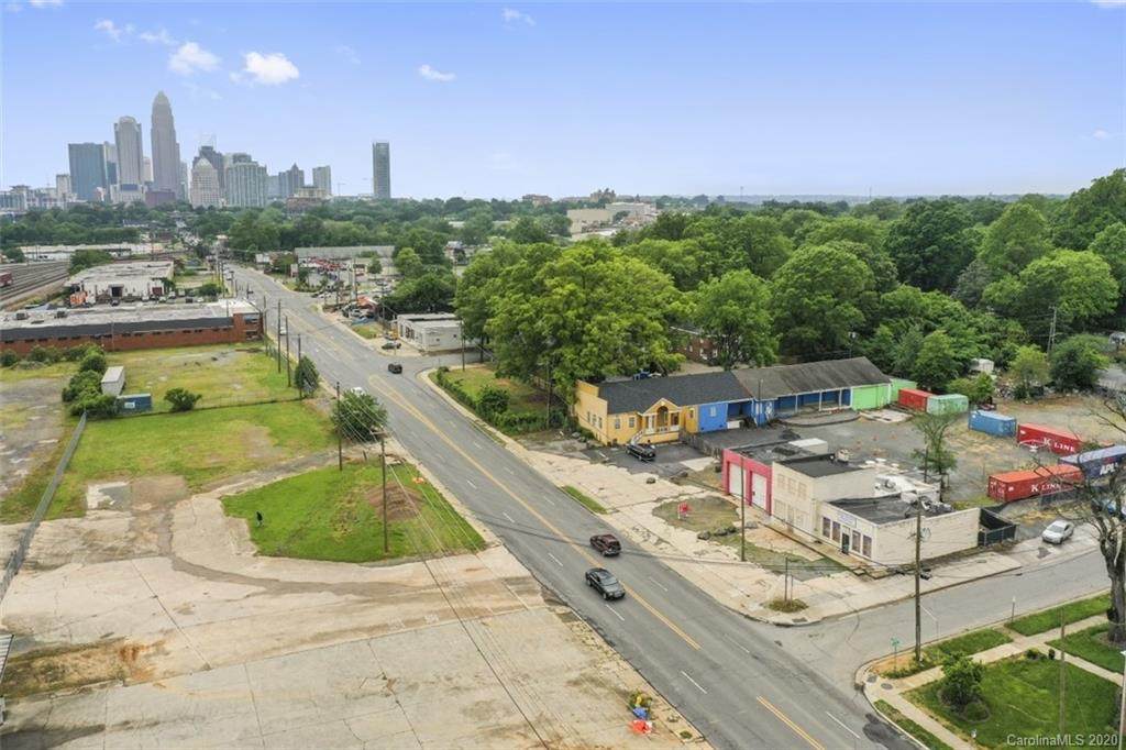 1725 Tryon Street - Photo 1