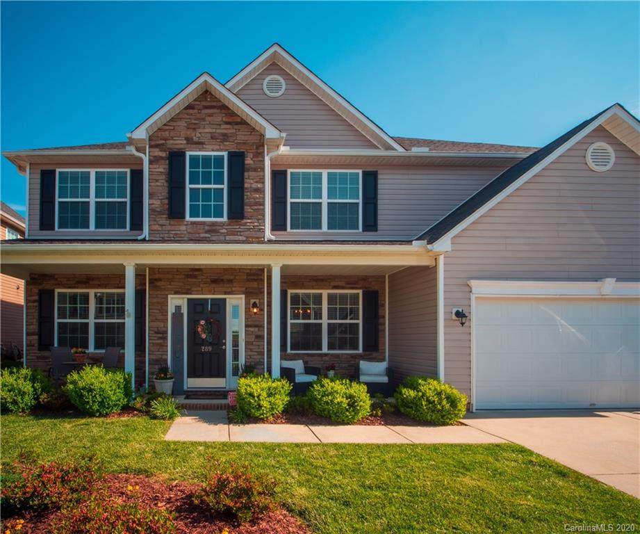 289 Roanoke Road - Photo 1