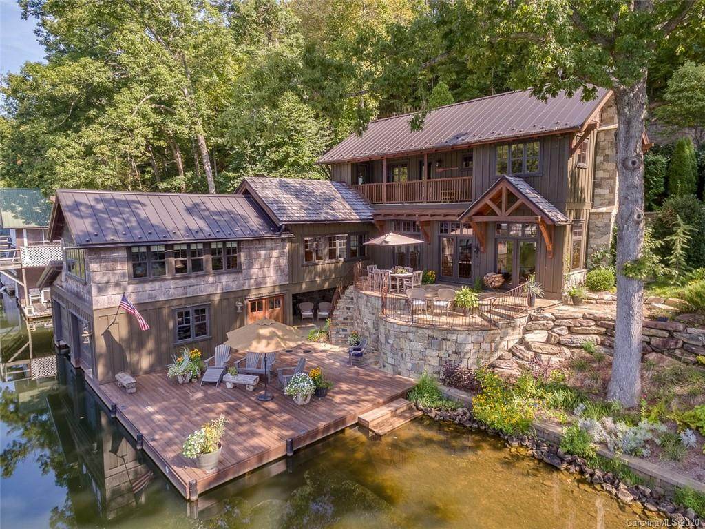 1196 Lakeshore Drive - Photo 1