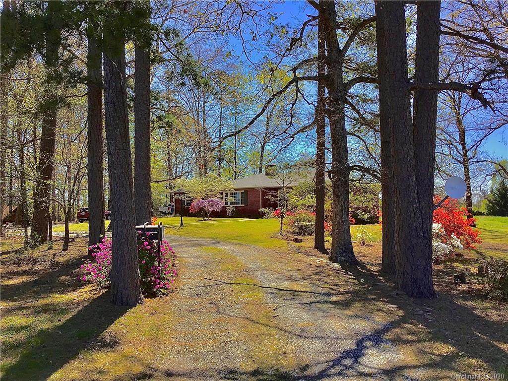 3939 Hudlow Road - Photo 1 3939 Hudlow Road - Photo 1