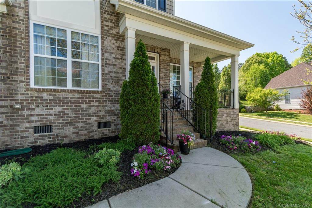 2700 Merryvale Way - Photo 1 2700 Merryvale Way - Photo 1