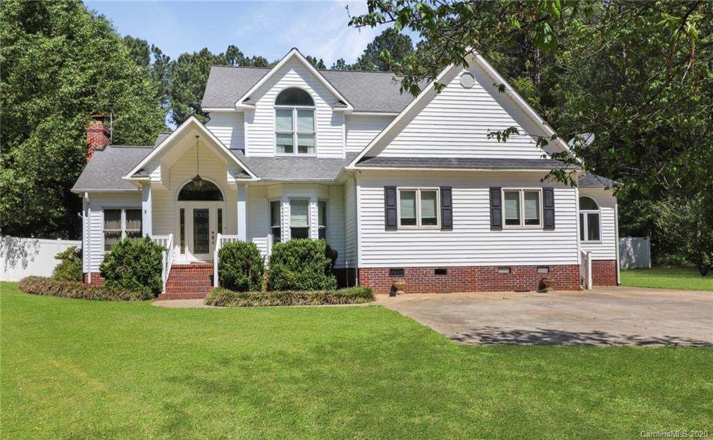 840 Old Cedar Circle - Photo 1