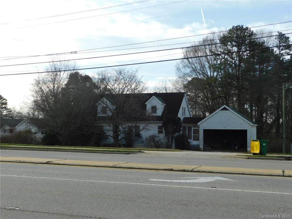 2241 Statesville Boulevard - Photo 1