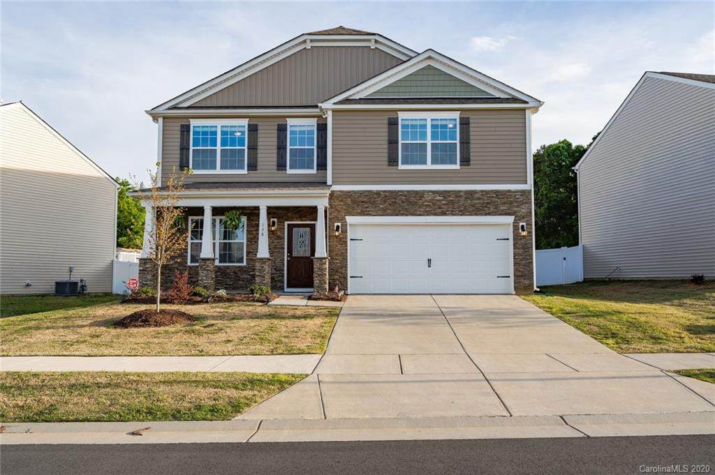 138 Kingsway Drive - Photo 1