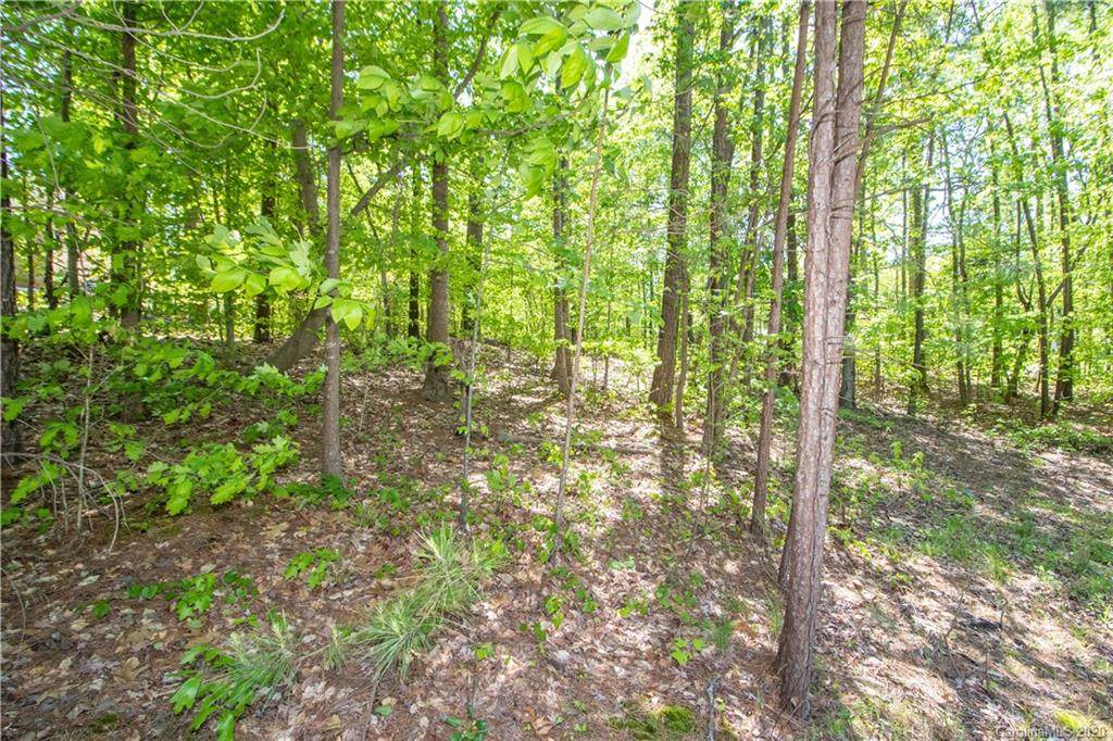 211 Greenbay Road - Photo 1