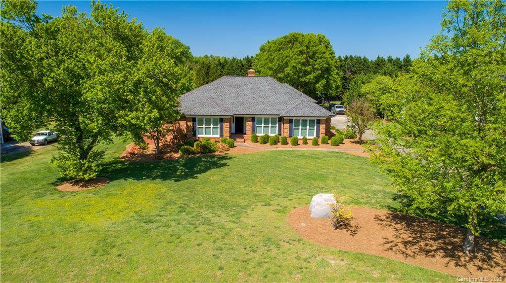 416 Cottonfield Circle - Photo 1 416 Cottonfield Circle - Photo 1