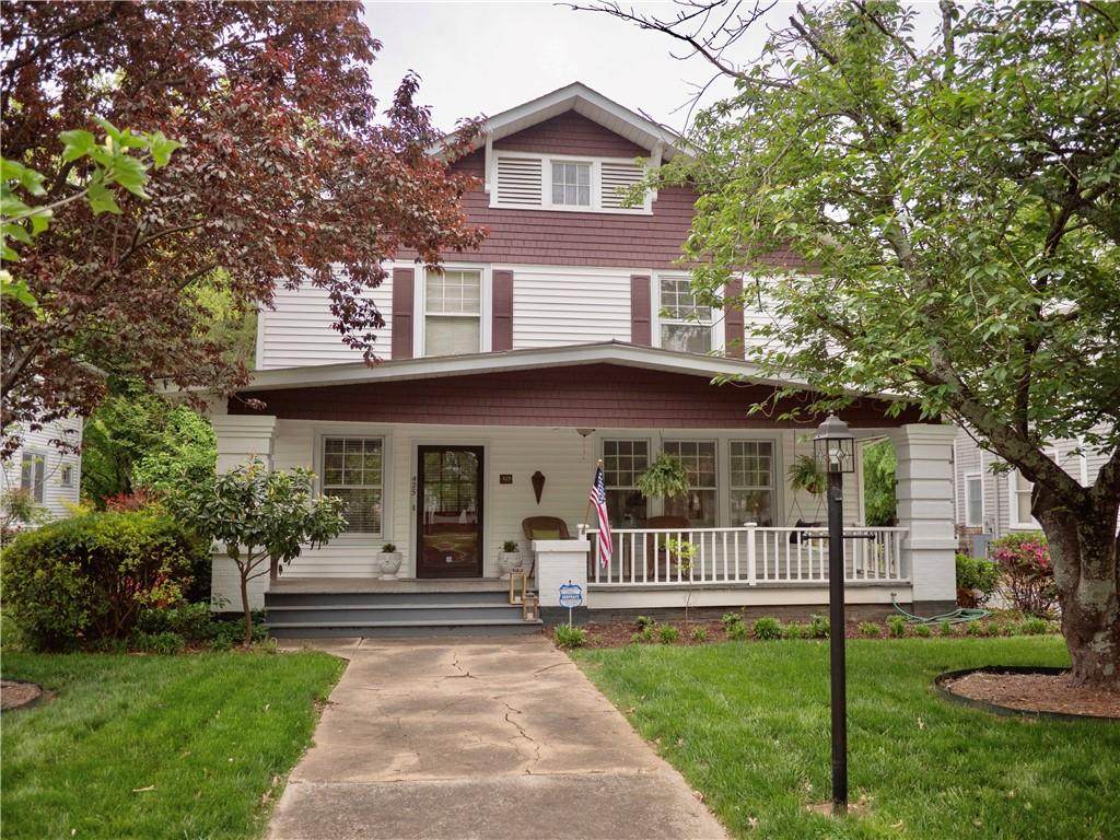 425 Walnut Street - Photo 1 425 Walnut Street - Photo 1