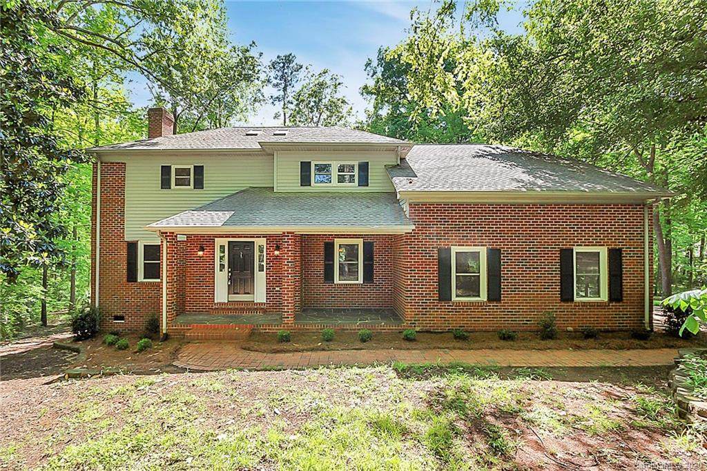 2249 Shagbark Lane - Photo 1 2249 Shagbark Lane - Photo 1