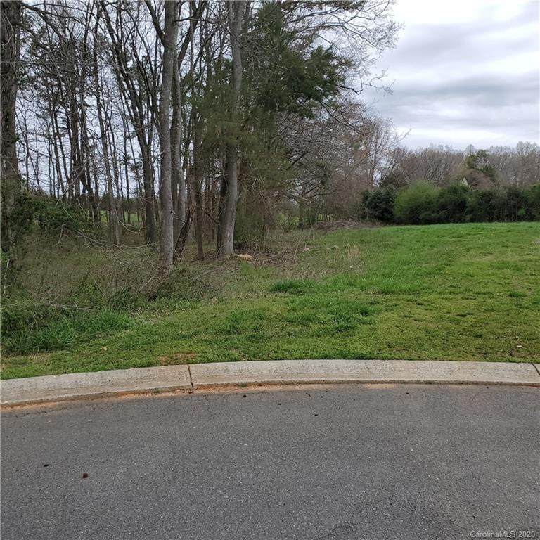2734 Fox Hollow Road - Photo 1 2734 Fox Hollow Road - Photo 1